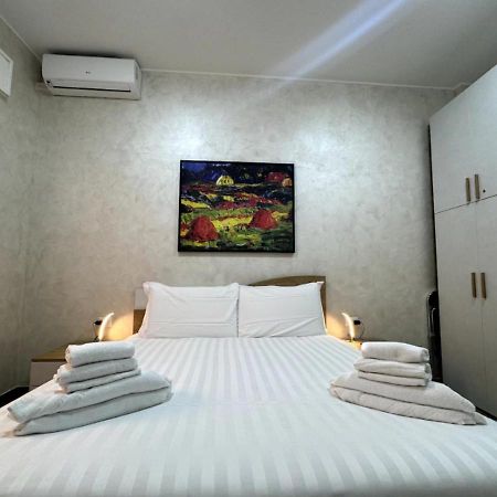La Palmetta - Vicino Metro A Apartman Róma Kültér fotó